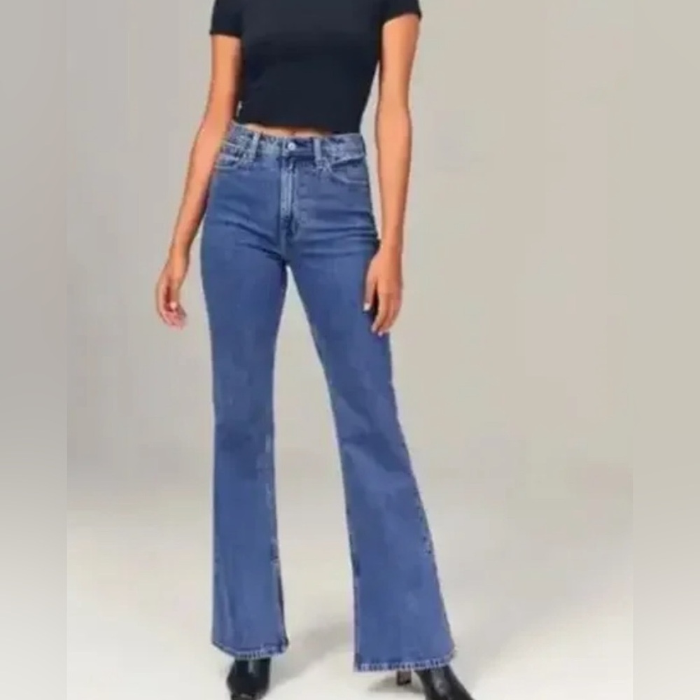 Abercrombie & Fitch Curve Love size 16 33 High Rise Vintage Flare Jean plus size
